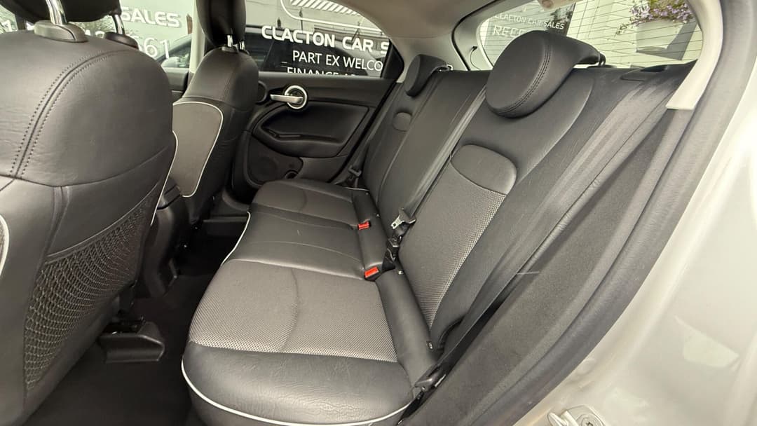 Car Image 17