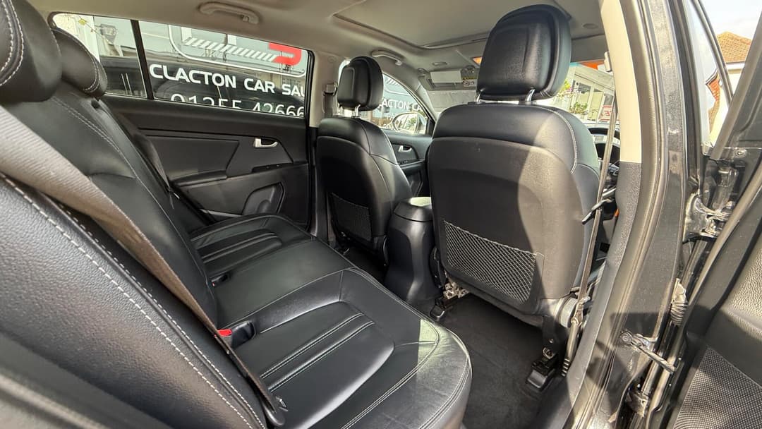 Car Image 11