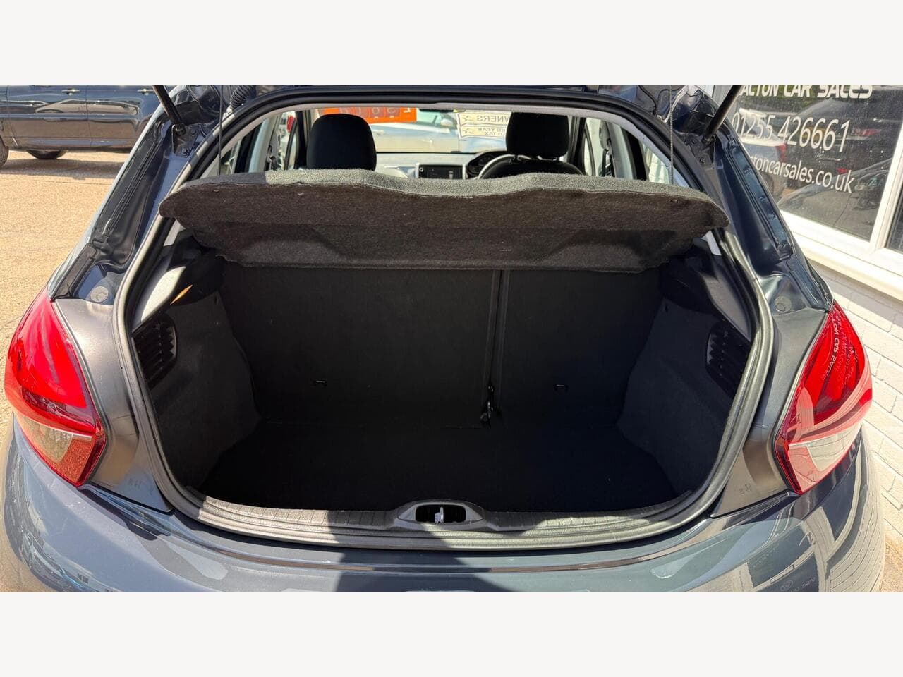 Peugeot 208 thumbnail 14