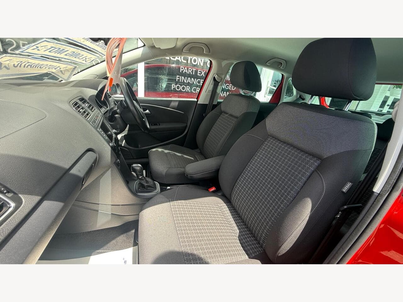 Volkswagen Polo thumbnail 15