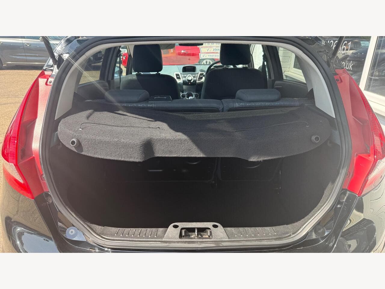 Ford Fiesta thumbnail 14