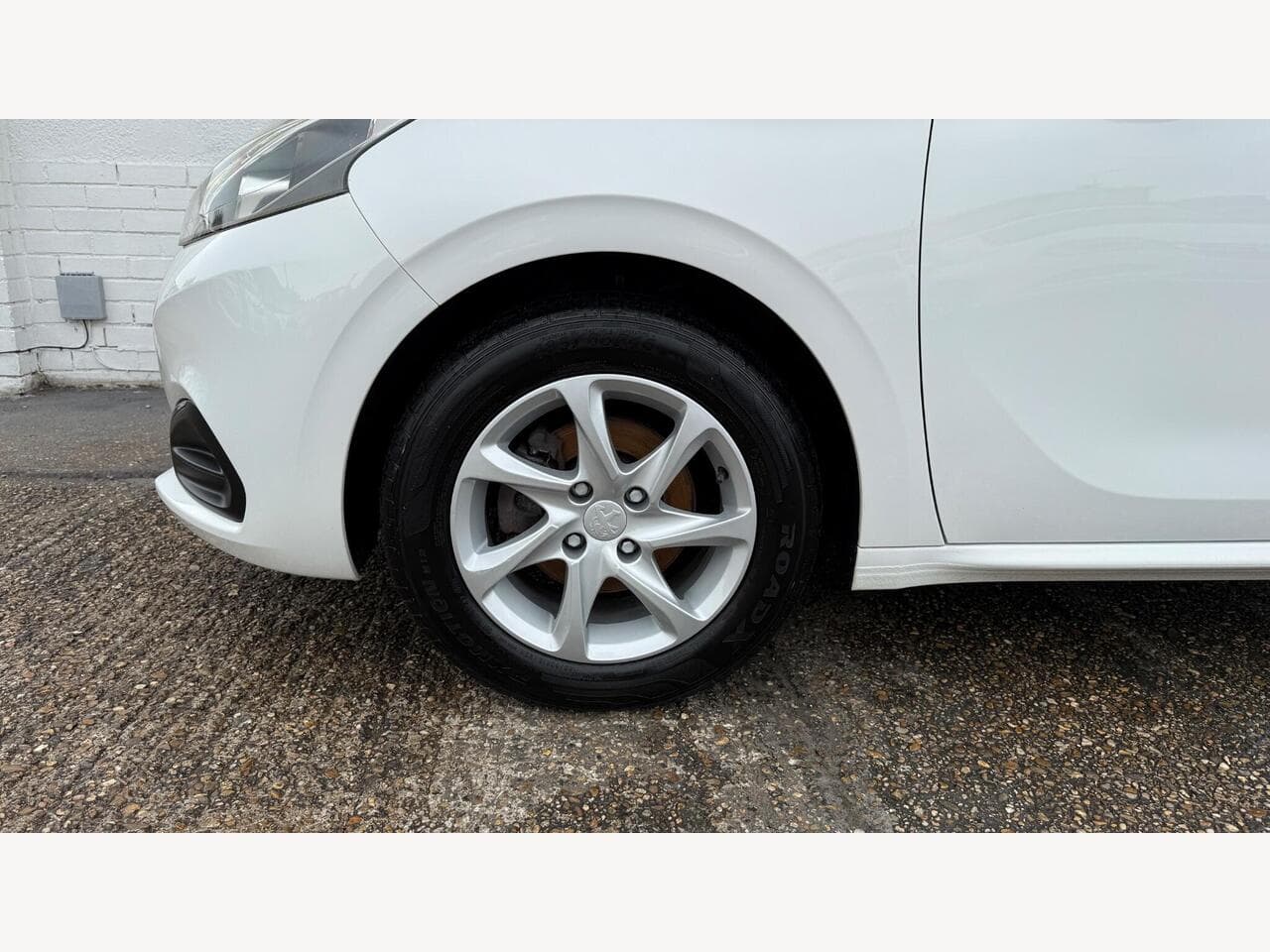 Peugeot 208 thumbnail 20