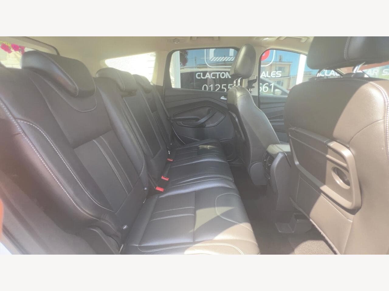 Ford Kuga thumbnail 12
