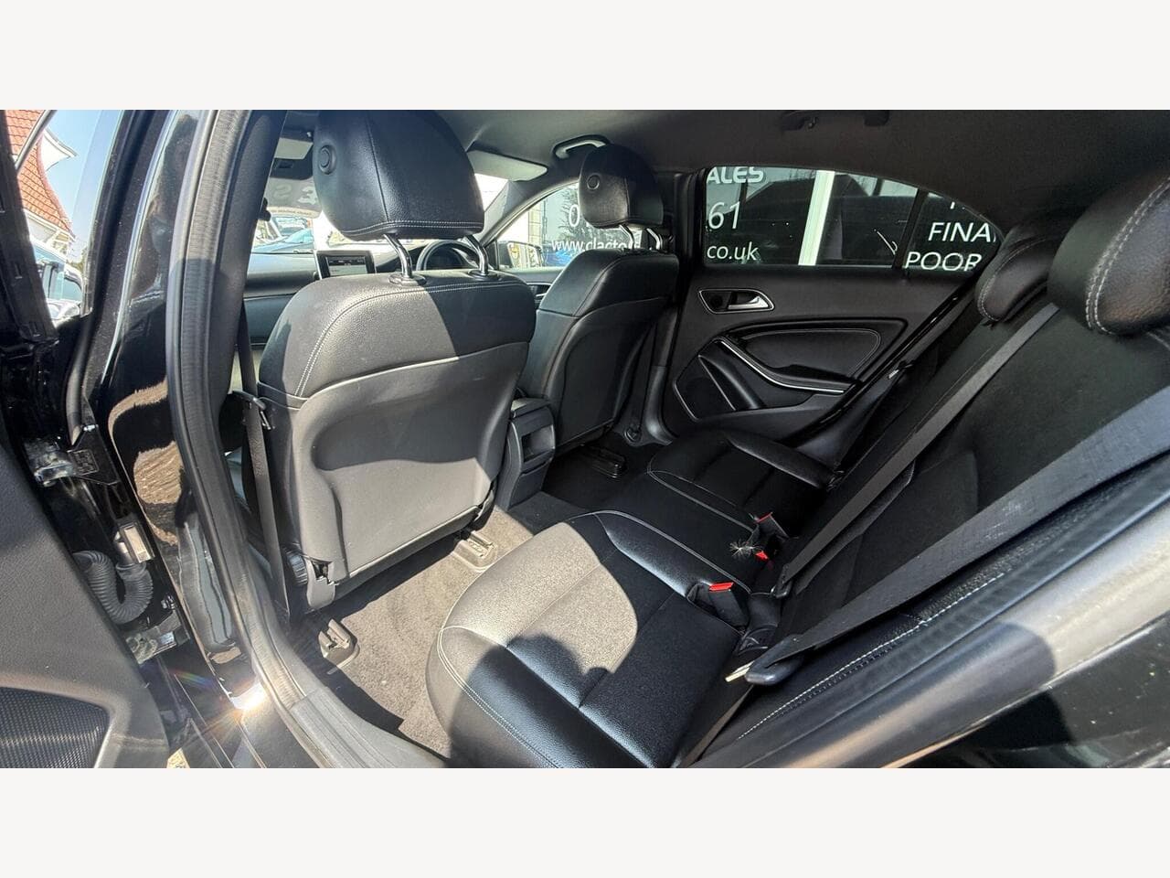 Mercedes-Benz A Class thumbnail 18