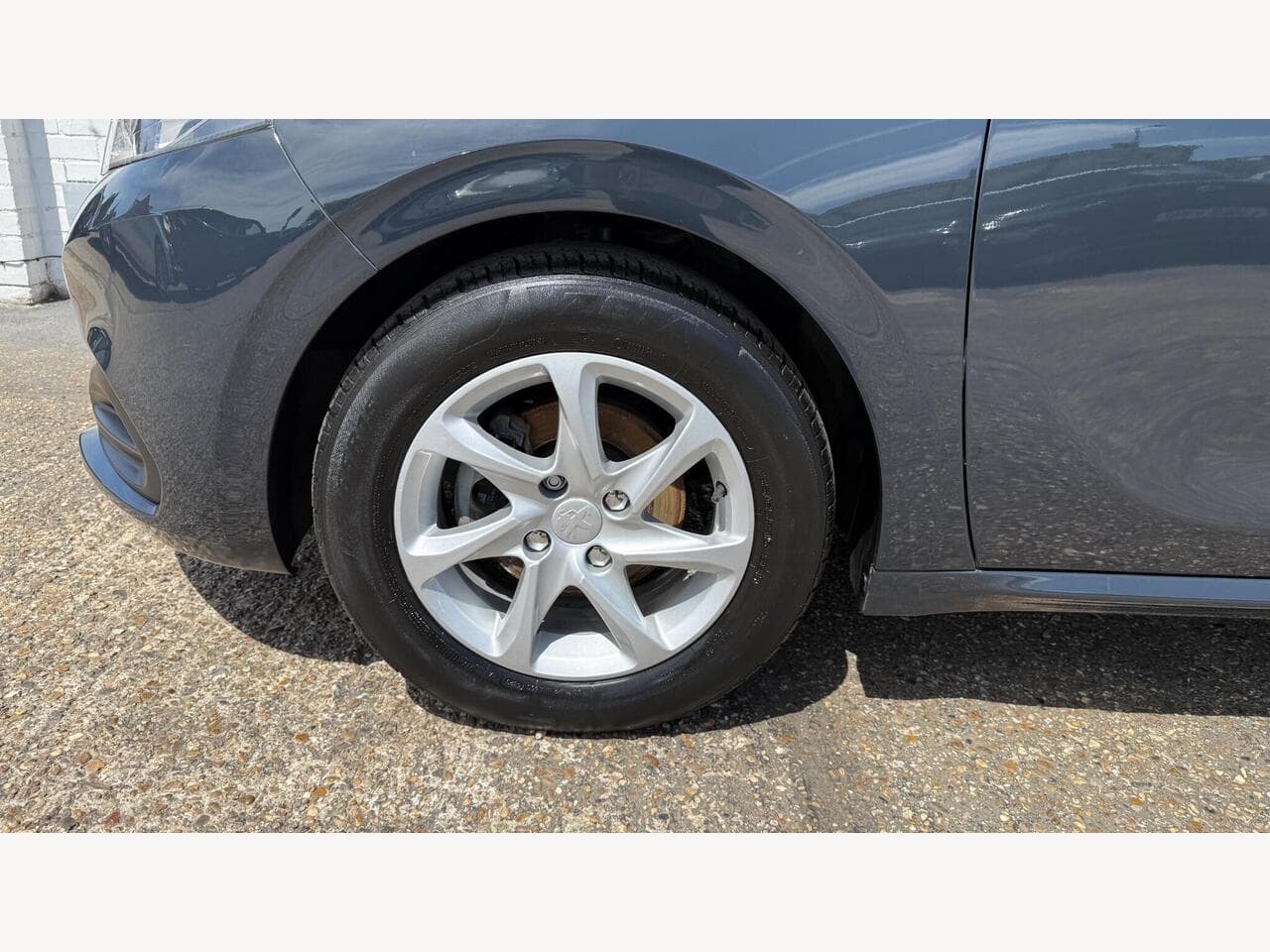Peugeot 208 thumbnail 20
