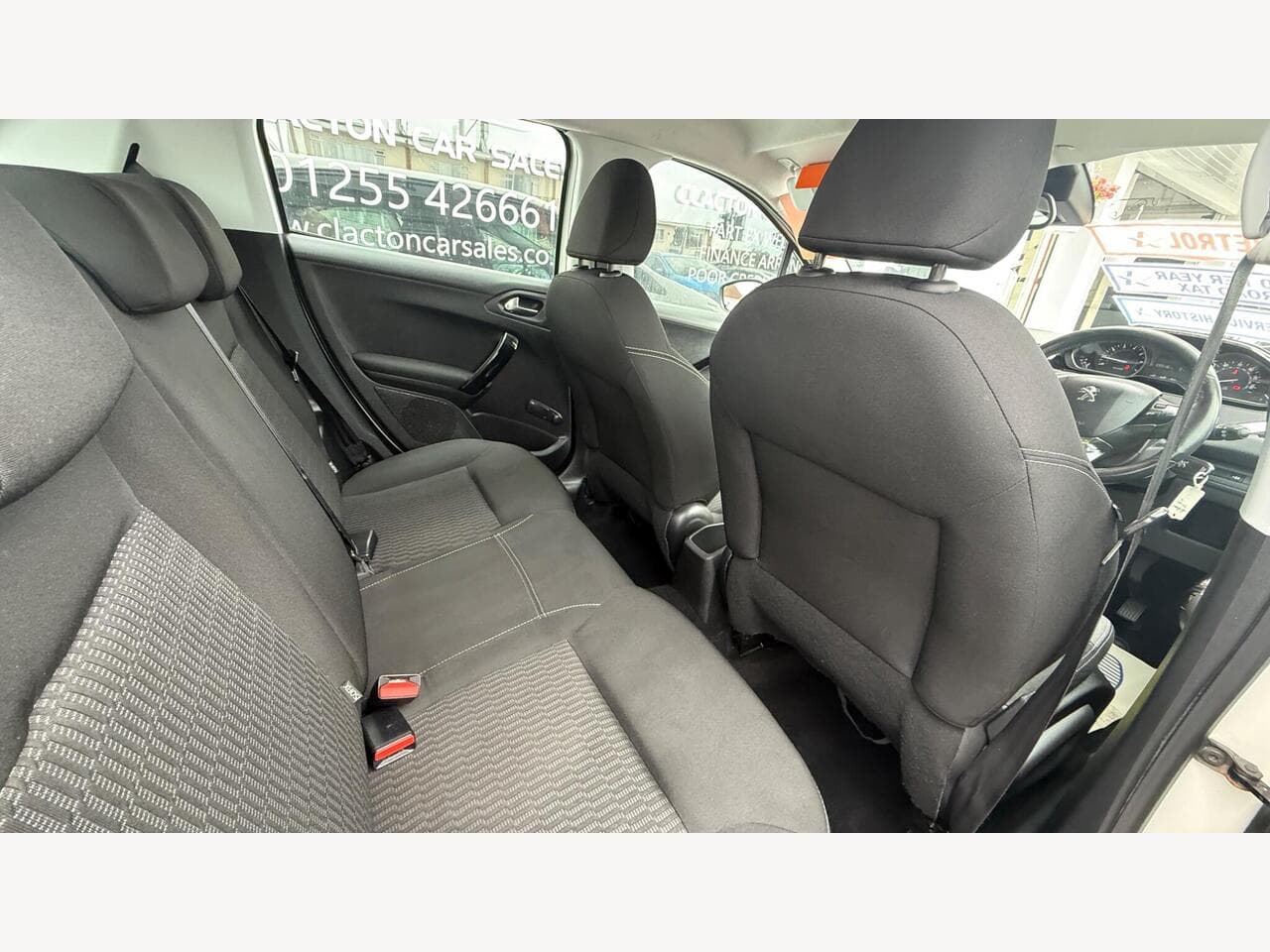 Peugeot 208 thumbnail 11
