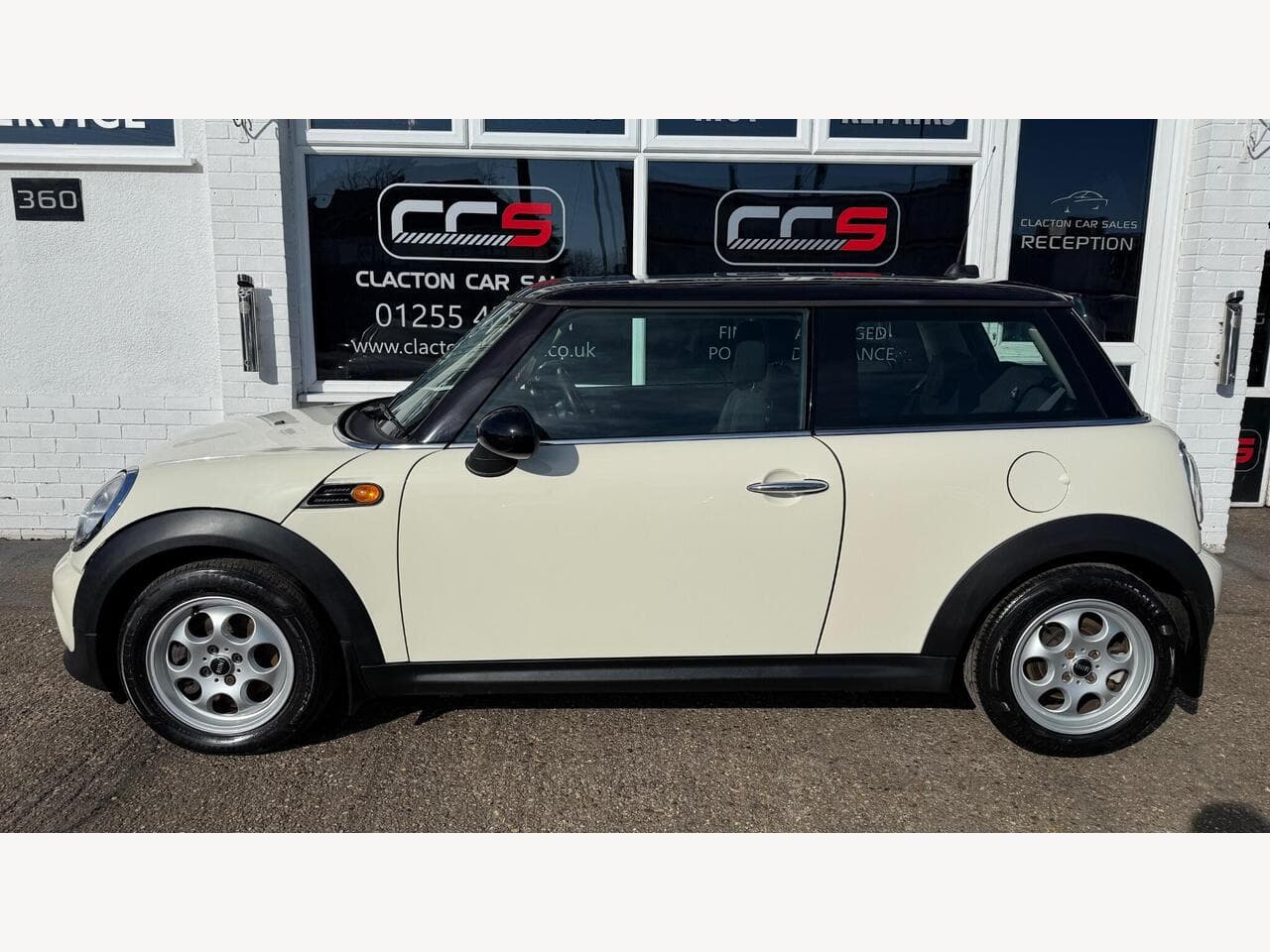 MINI Hatch thumbnail 4