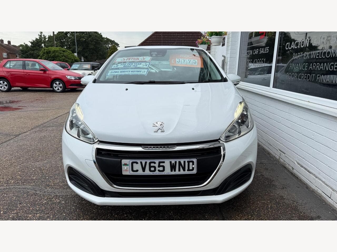 Peugeot 208 thumbnail 2