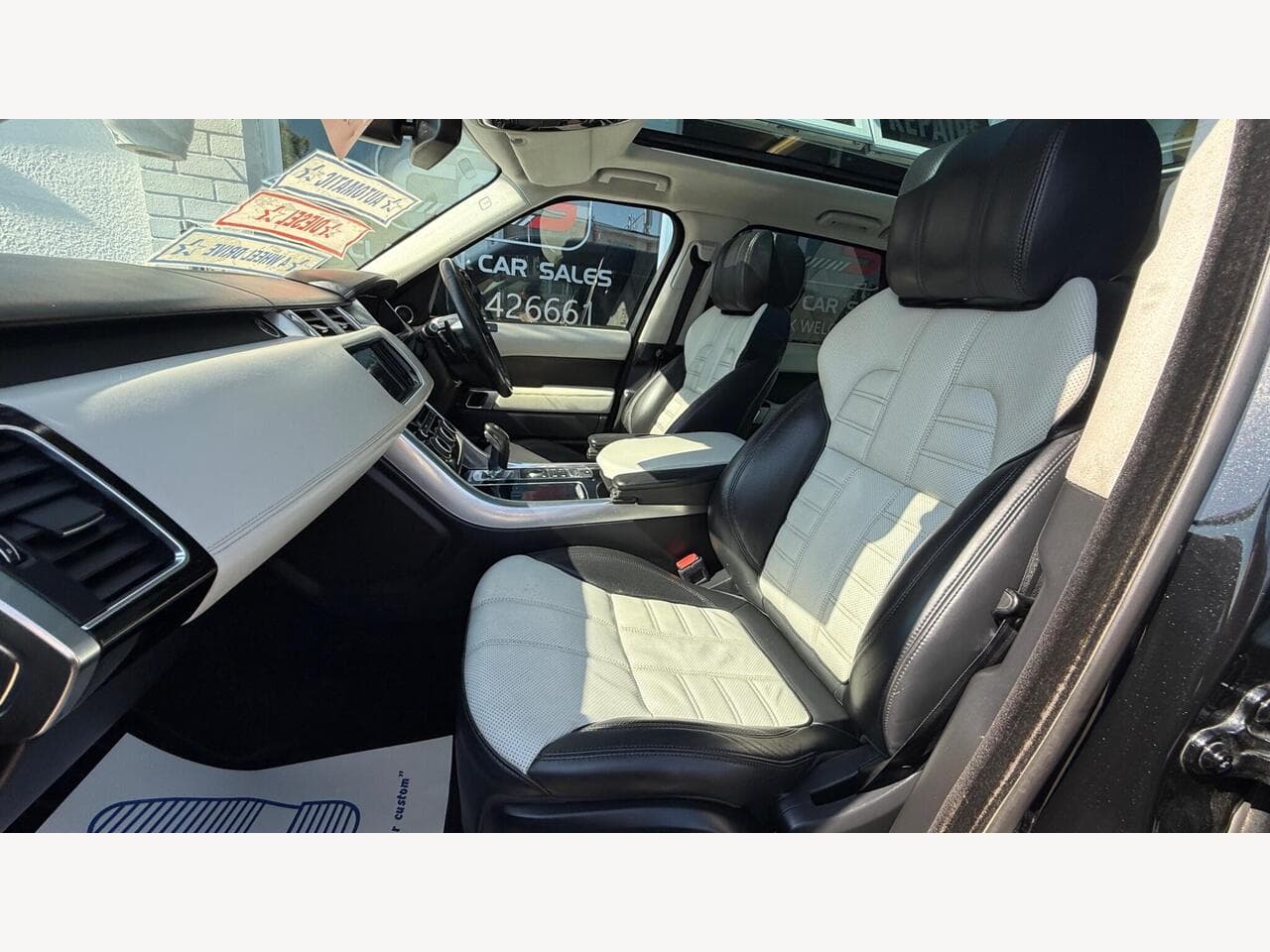 Land Rover Range Rover Sport thumbnail 15