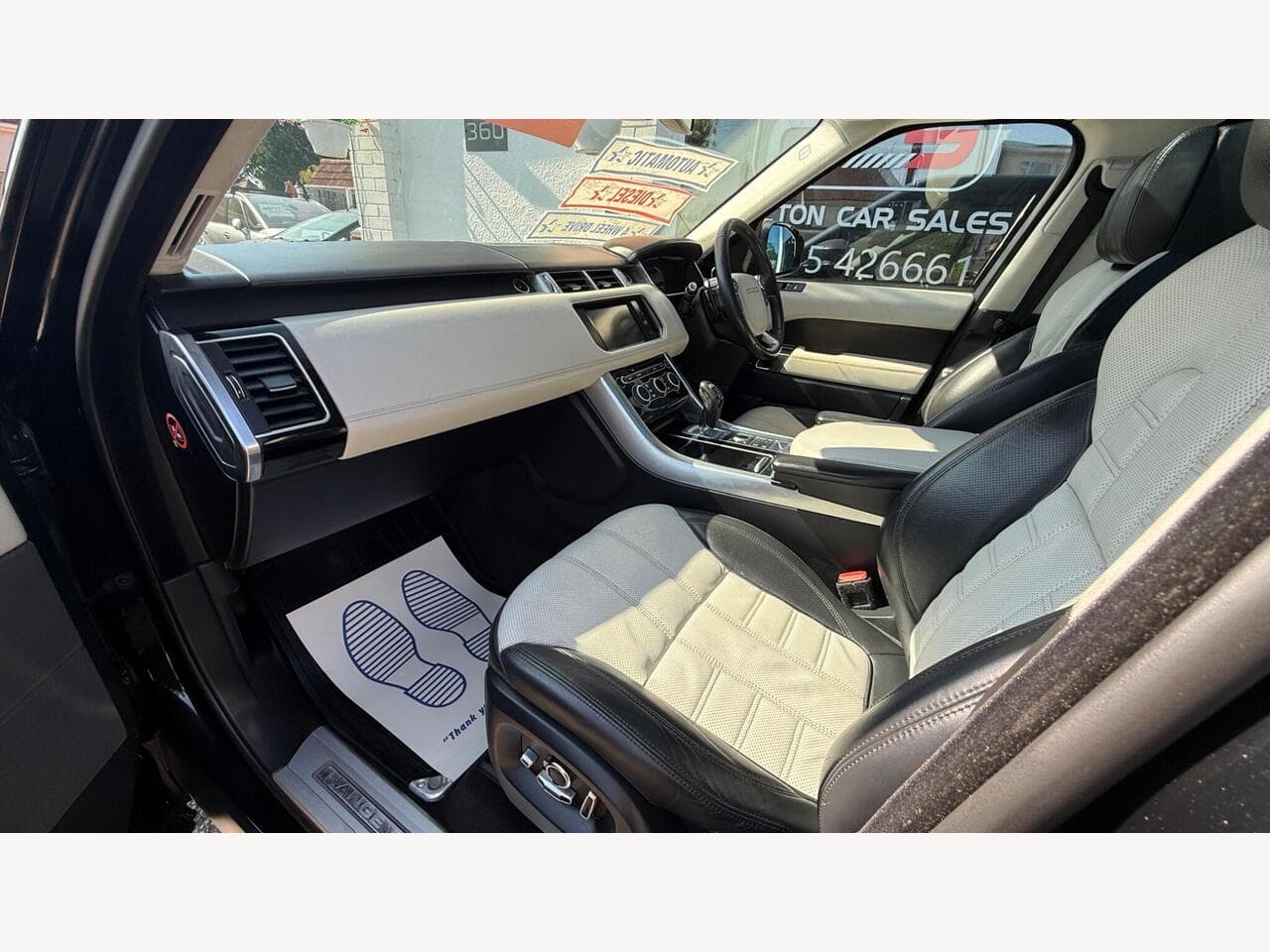 Land Rover Range Rover Sport thumbnail 16