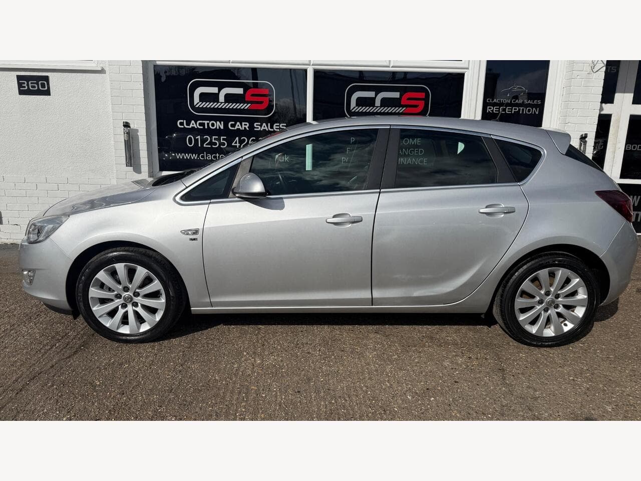 Vauxhall Astra thumbnail 4