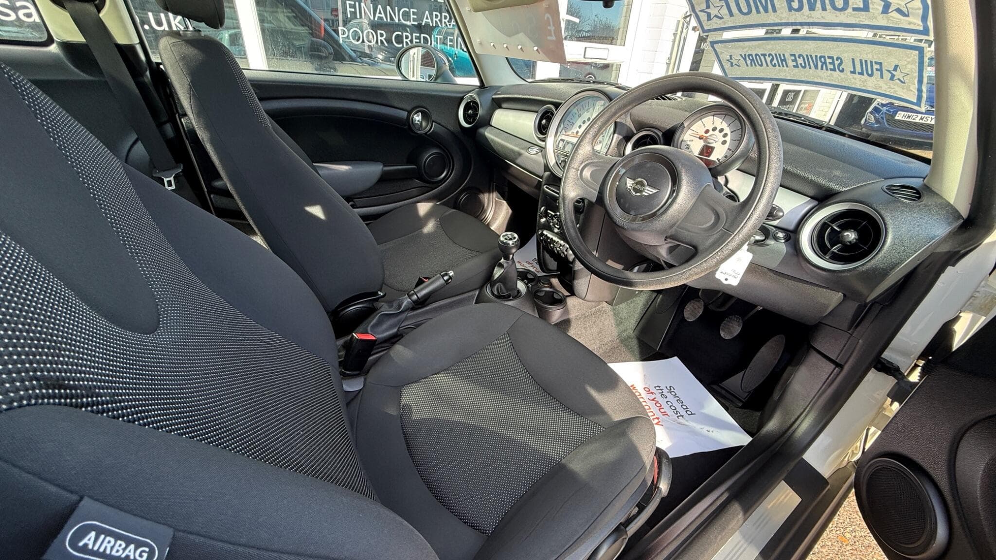 2012 MINI Hatch - Image 9