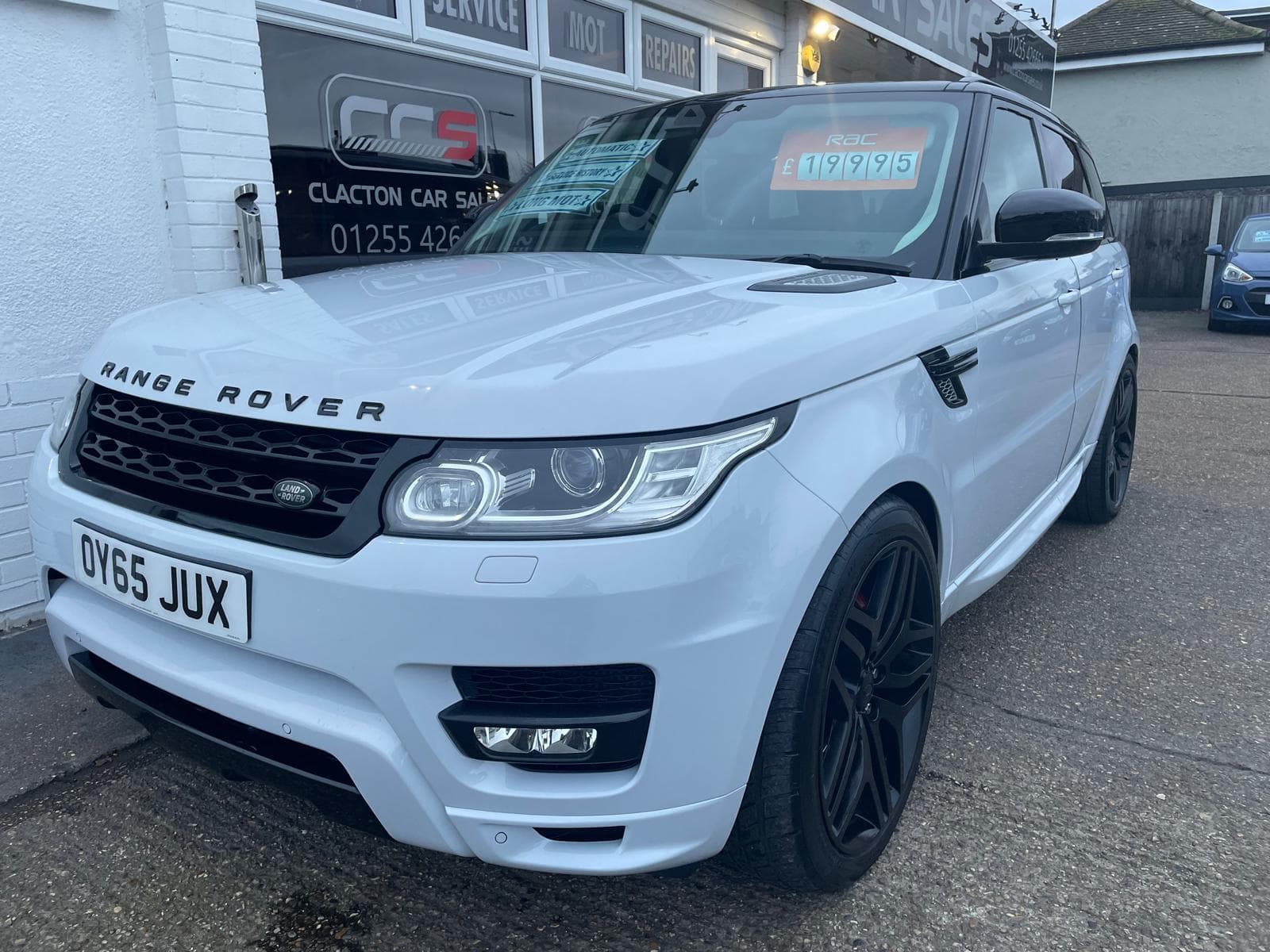 2015 Land Rover Range Rover Sport - Image 3